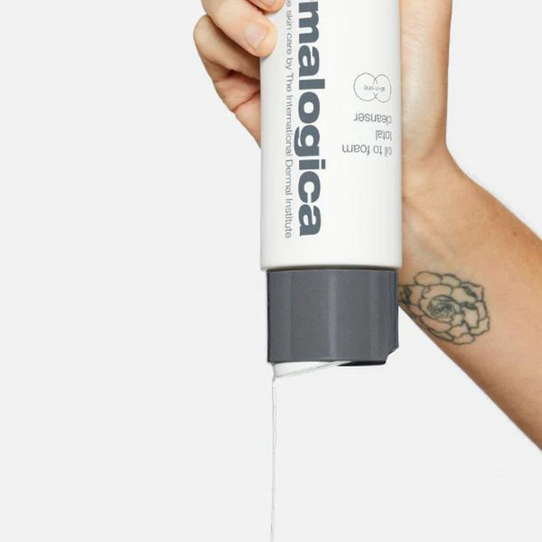 Гідрофільний гель Dermalogica Oil to Foam Total Cleanser 10654 фото