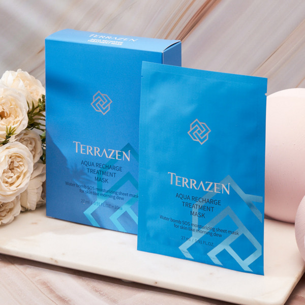 Інтенсивно зволожуюча тканинна маска для обличчя TERRAZEN AQUA RECHARGE TREATMENT MASK 10640 фото