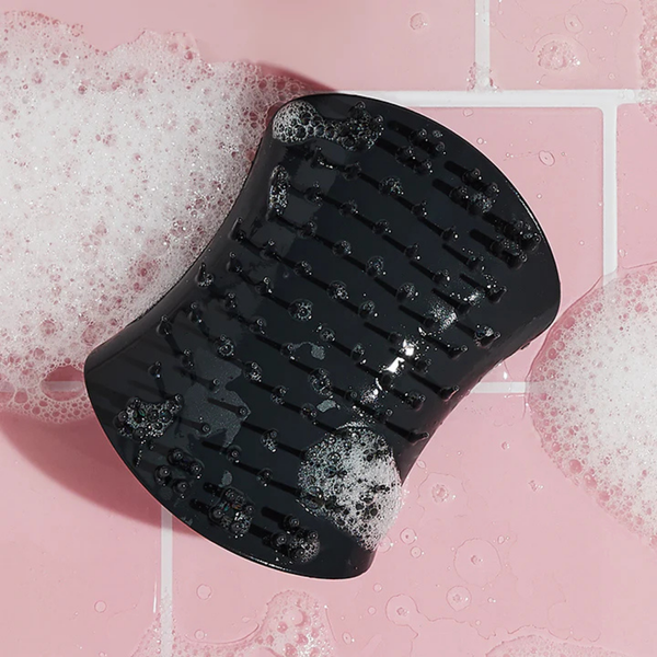 Щітка для масажу голови Tangle Teezer The Scalp Exfoliator and Massager Onyx Black 1100173 фото